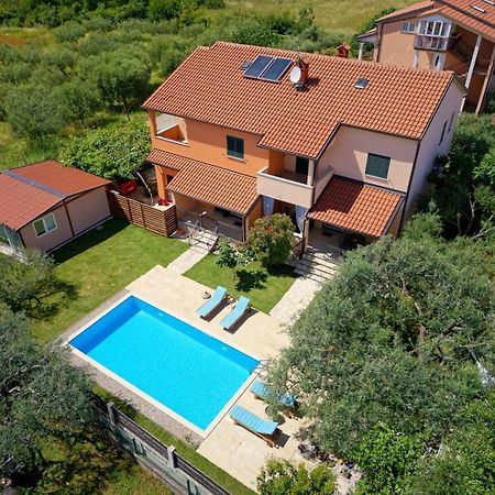 Apartment Maritea By Rent Istria Умаг Экстерьер фото