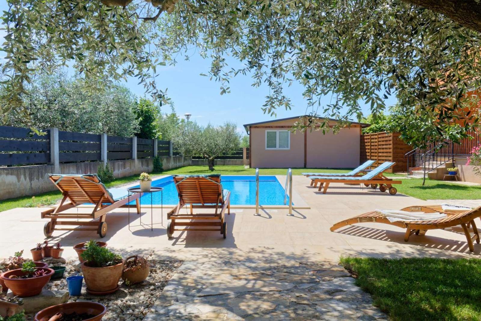 Apartment Maritea By Rent Istria Умаг Экстерьер фото