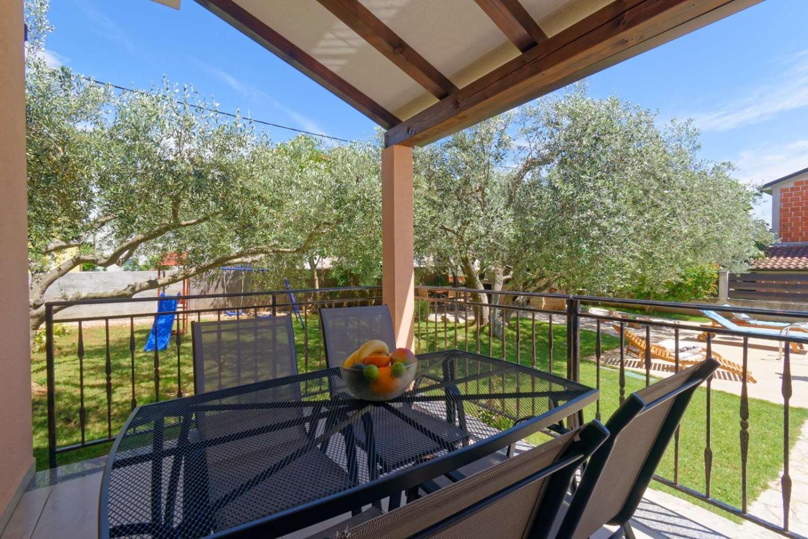Apartment Maritea By Rent Istria Умаг Экстерьер фото